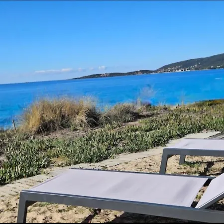 Appartamento T3 Paradisiaque Sur La Plage, Les Pieds Dans L'eau *