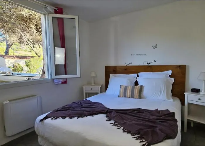 T3 Paradisiaque Sur La Plage, Les Pieds Dans L'eau *