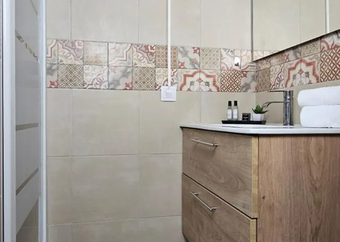 T3 Paradisiaque Sur La Plage, Les Pieds Dans L'eau *