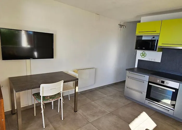 T3 Paradisiaque Sur La Plage, Les Pieds Dans L'eau