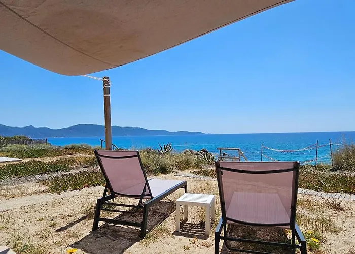 T3 Paradisiaque Sur La Plage, Les Pieds Dans L'eau Olmeto (Corsica)